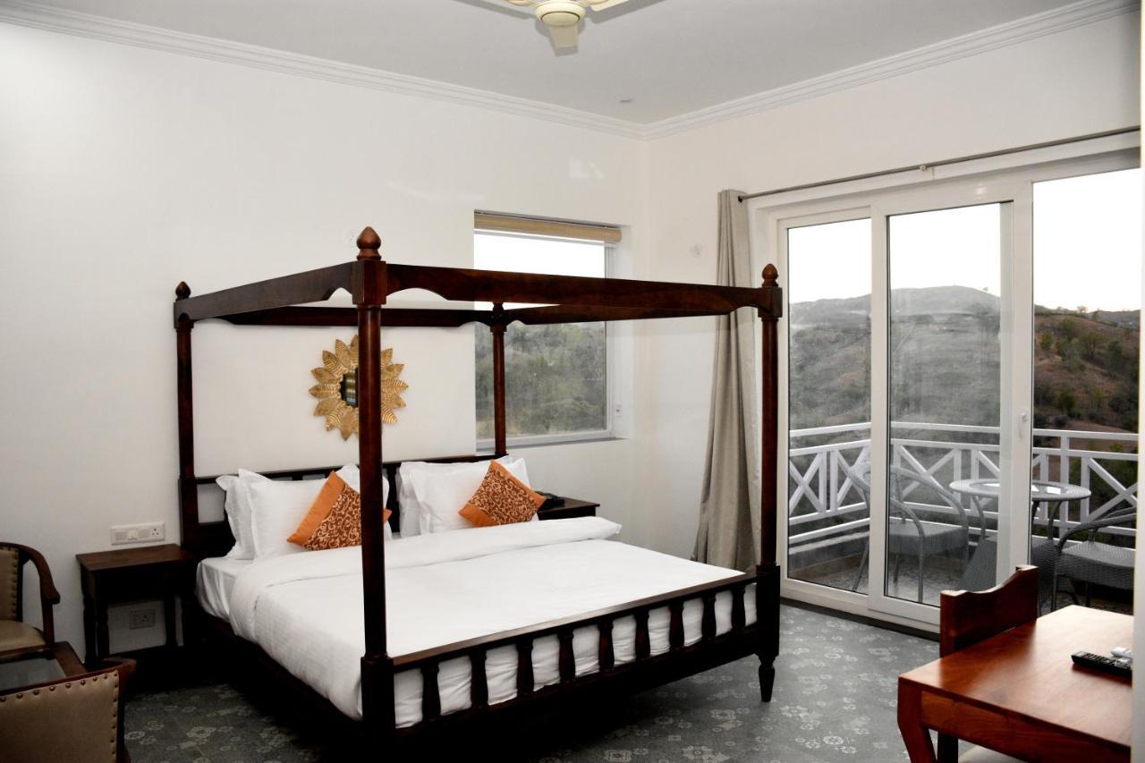 The Sky Imperial Pavoreal Jungle Resort Kumbhalgarh Ngoại thất bức ảnh