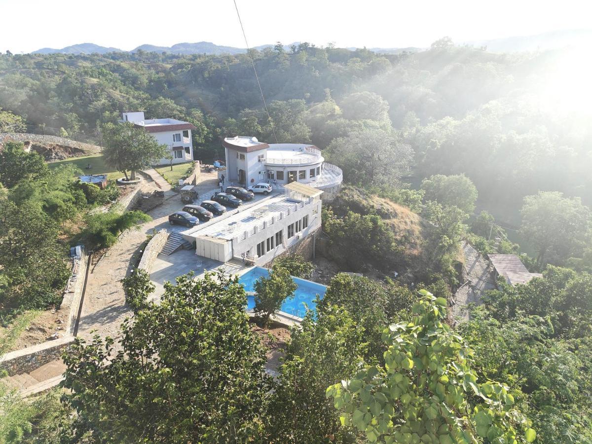 The Sky Imperial Pavoreal Jungle Resort Kumbhalgarh Ngoại thất bức ảnh