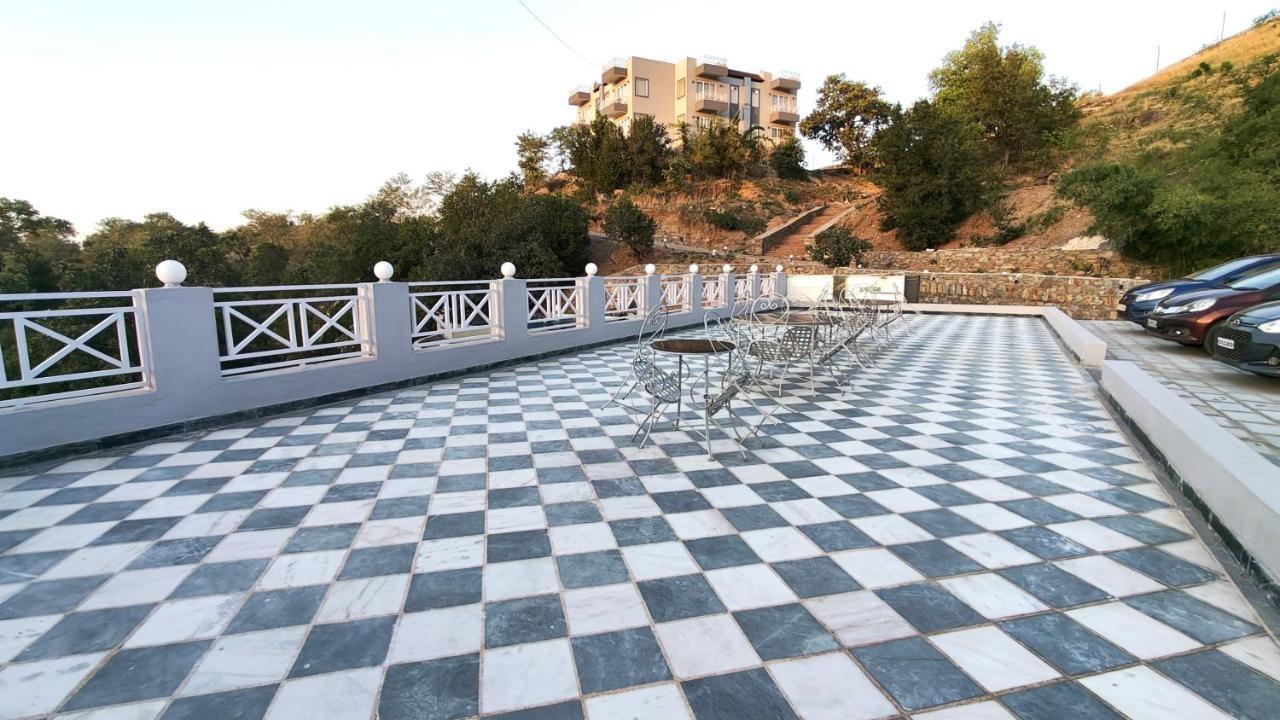 The Sky Imperial Pavoreal Jungle Resort Kumbhalgarh Ngoại thất bức ảnh