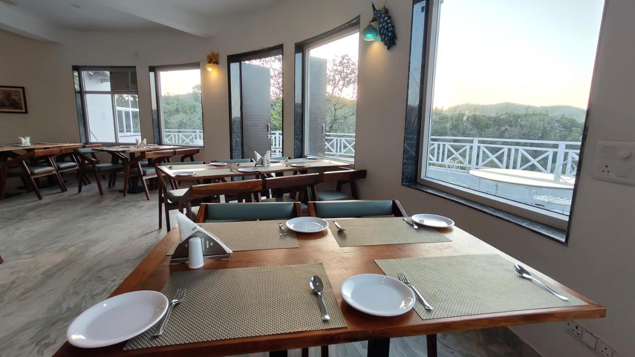 The Sky Imperial Pavoreal Jungle Resort Kumbhalgarh Ngoại thất bức ảnh