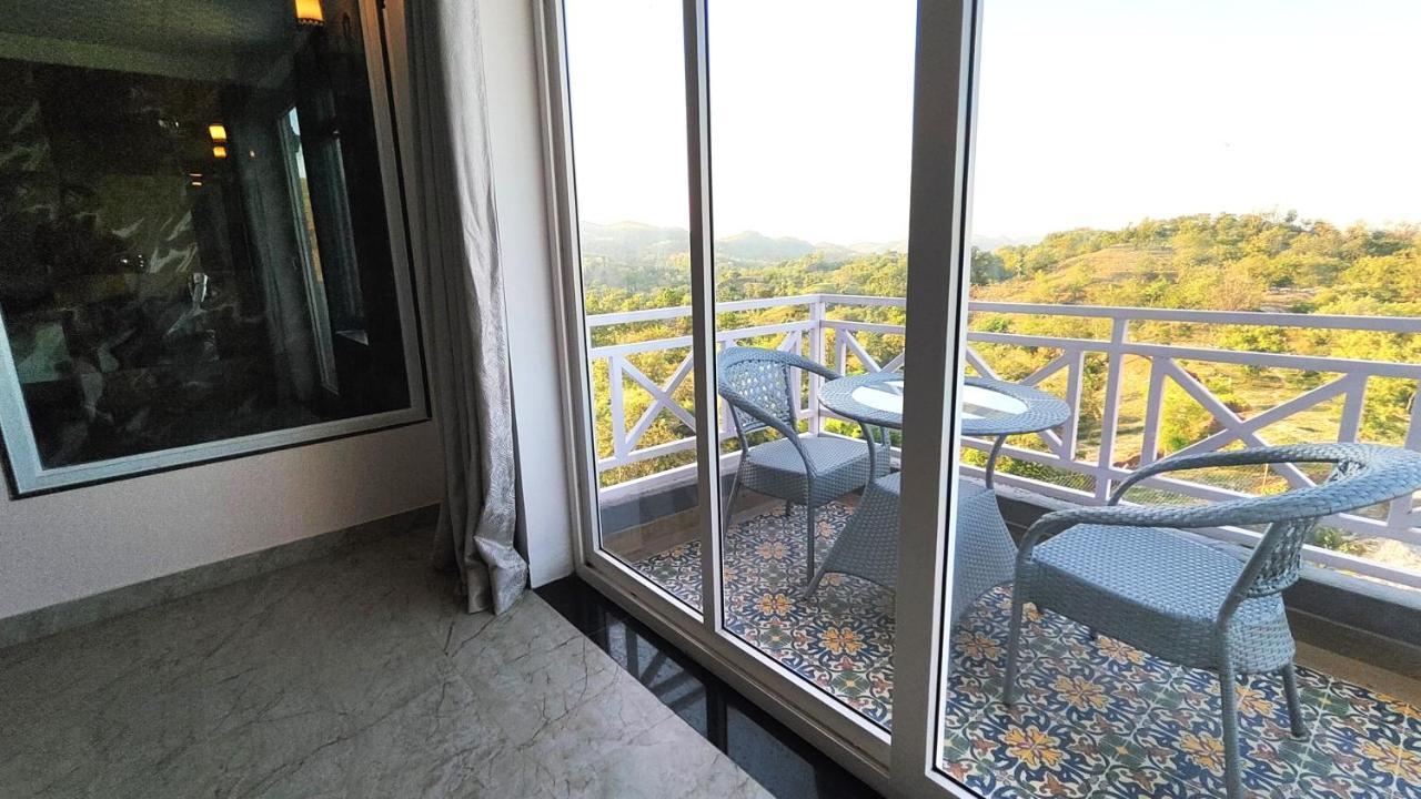 The Sky Imperial Pavoreal Jungle Resort Kumbhalgarh Ngoại thất bức ảnh