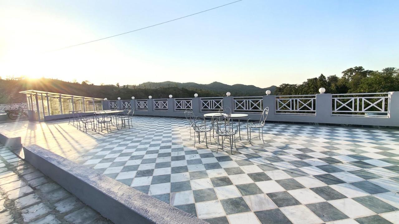 The Sky Imperial Pavoreal Jungle Resort Kumbhalgarh Ngoại thất bức ảnh