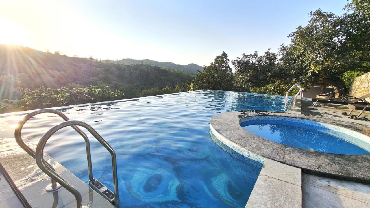 The Sky Imperial Pavoreal Jungle Resort Kumbhalgarh Ngoại thất bức ảnh