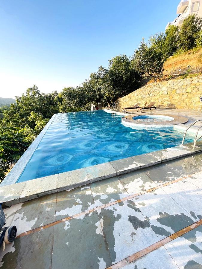 The Sky Imperial Pavoreal Jungle Resort Kumbhalgarh Ngoại thất bức ảnh