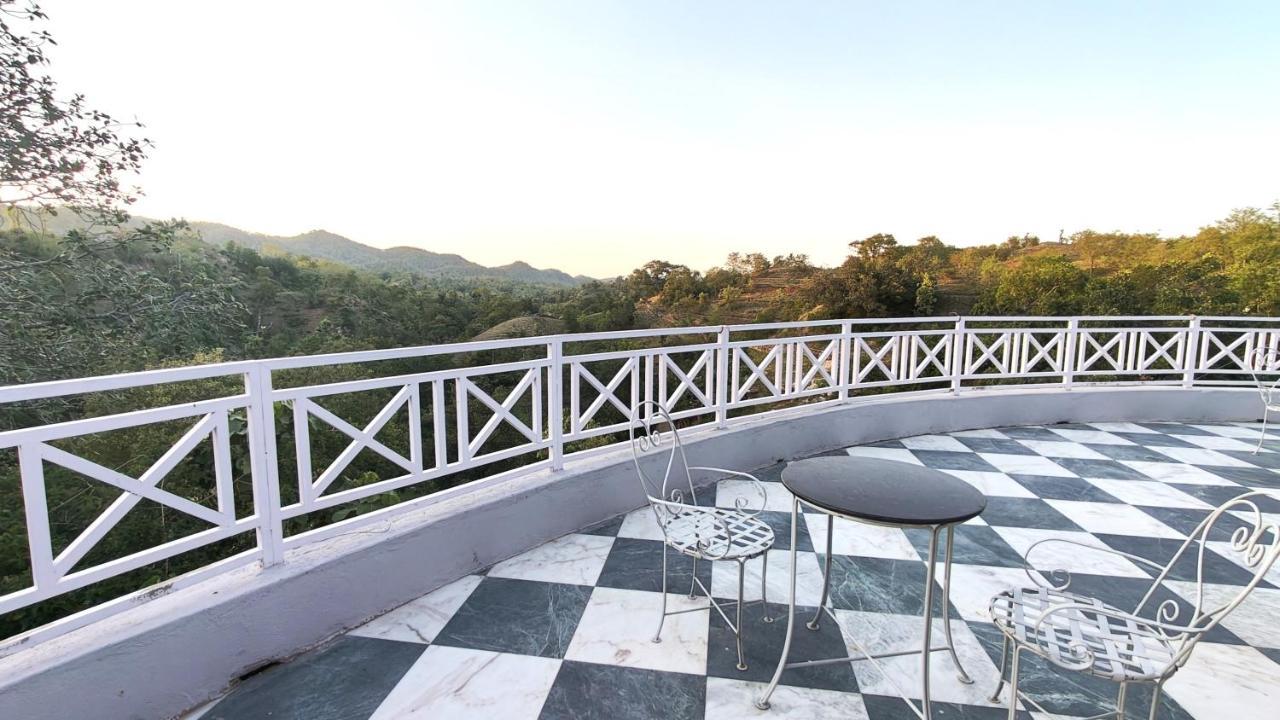 The Sky Imperial Pavoreal Jungle Resort Kumbhalgarh Ngoại thất bức ảnh