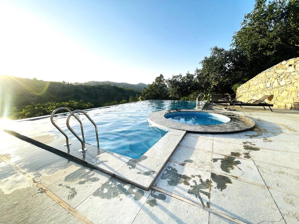 The Sky Imperial Pavoreal Jungle Resort Kumbhalgarh Ngoại thất bức ảnh