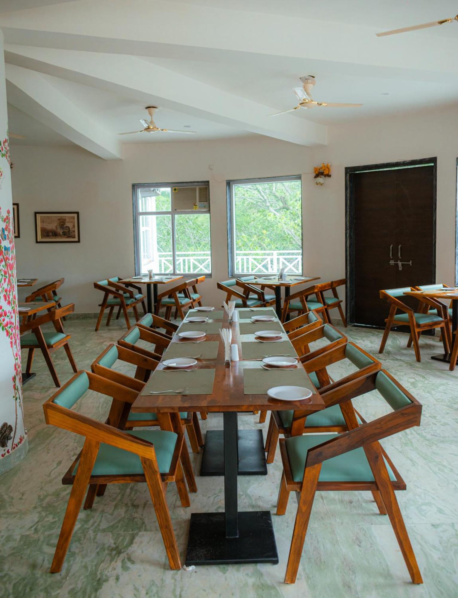 The Sky Imperial Pavoreal Jungle Resort Kumbhalgarh Ngoại thất bức ảnh