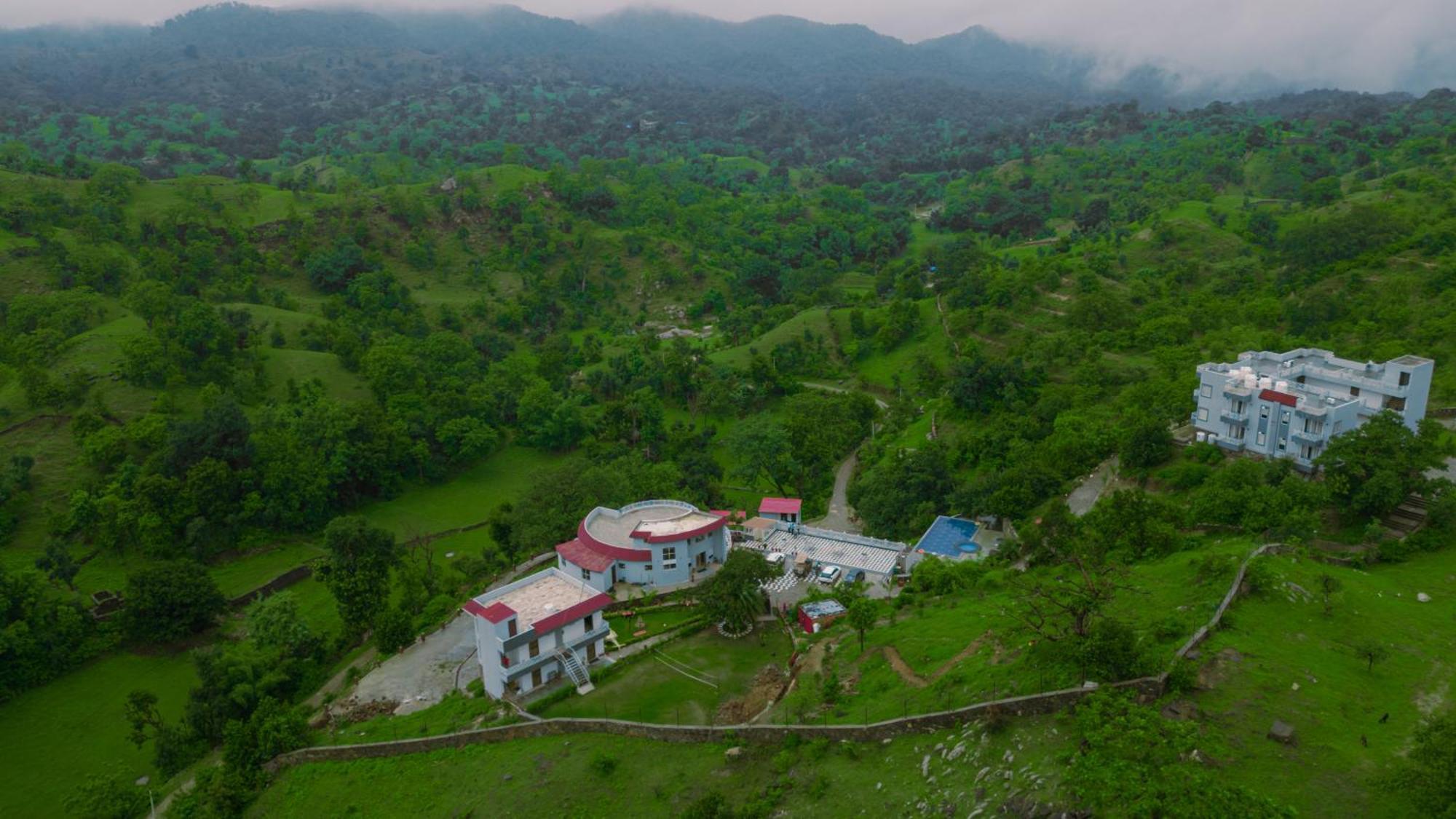 The Sky Imperial Pavoreal Jungle Resort Kumbhalgarh Ngoại thất bức ảnh
